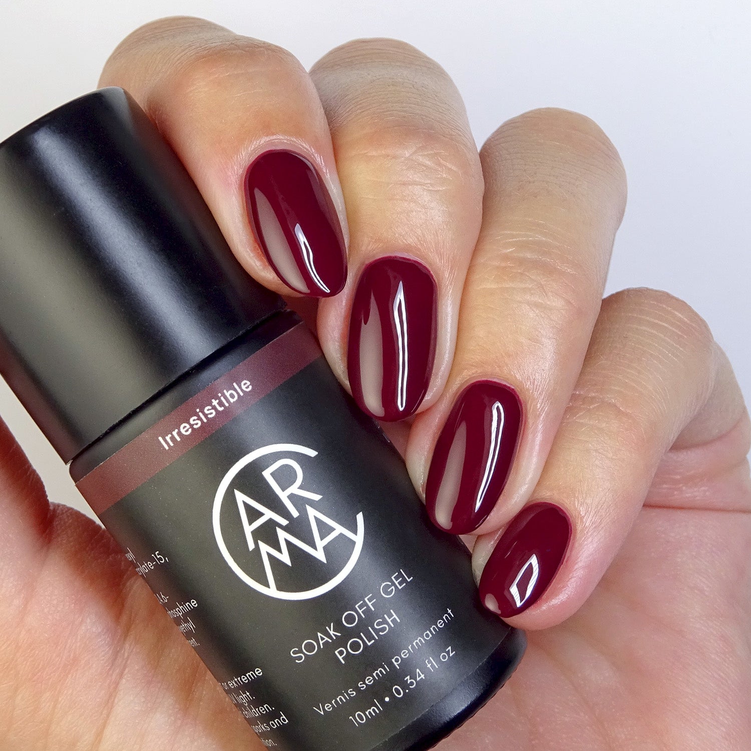 #044 Irresistible Gelpolish Bordeau Rood