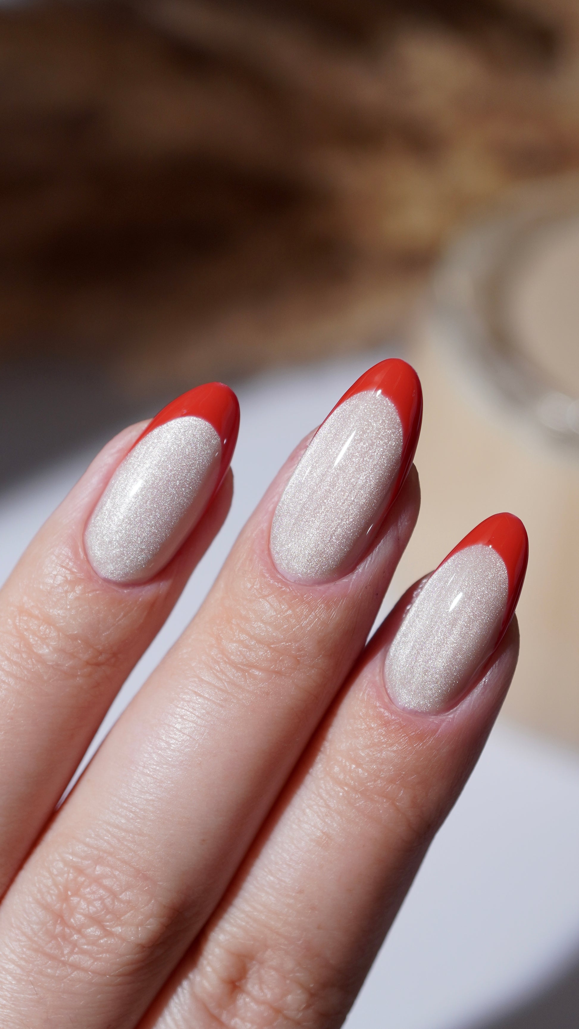 Ethereal Silky Cat Eye Gellak