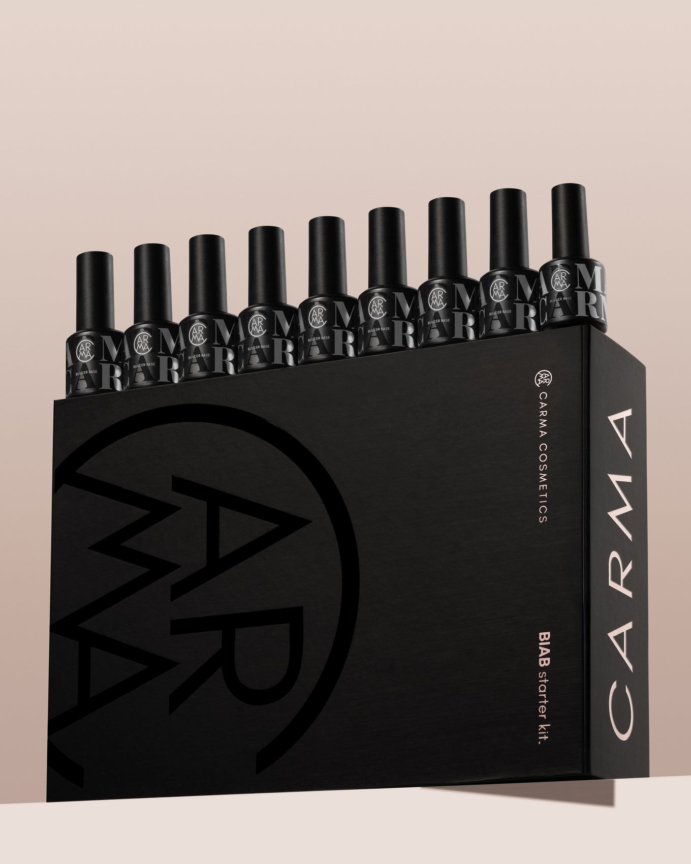 Make It Personal BIAB Collection van CARMA Cosmetics met luxe zwarte giftbox en negen full size Builder Base kleuren